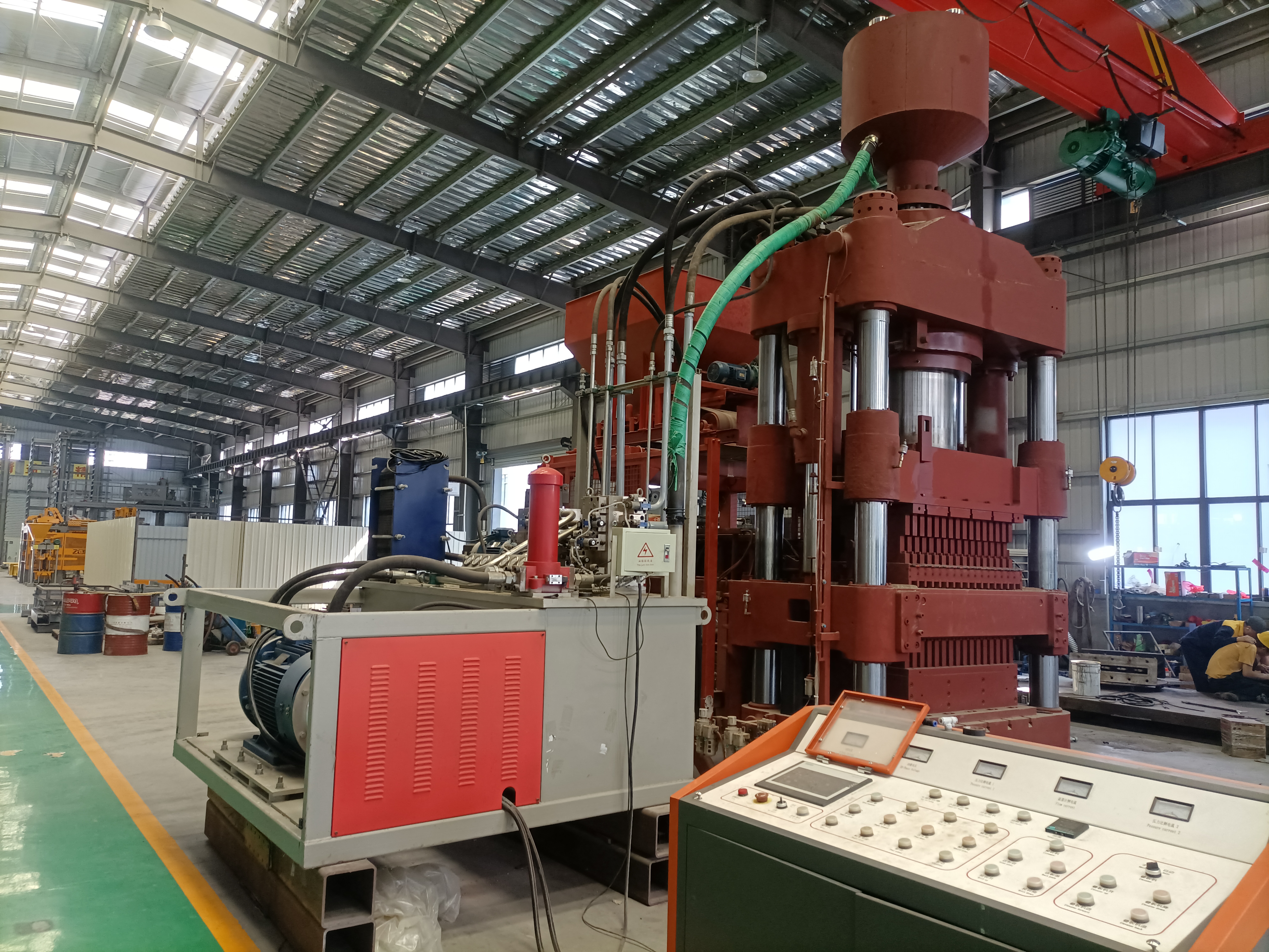 800-ton bidirectional static press